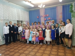 Праздничный концерт, посвященный Дню матери