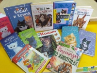 «АХ, КАК МНОГО НА СВЕТЕ КОШЕК, НАМ С ТОБОЙ ИХ НЕ СЧЕСТЬ НИКОГДА...»