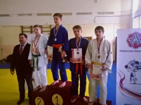 15 ������ � ������ ���� ������ ��������� ������������ ����� ������ � ������� 2001 � 2002 ����� �������� �� �����. 